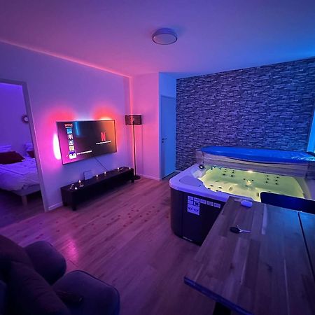 Privatespa Love Room Jacuzzi Privatif トゥールーズ エクステリア 写真